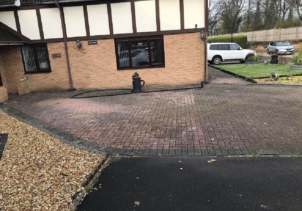 driveway cleaning abertillery